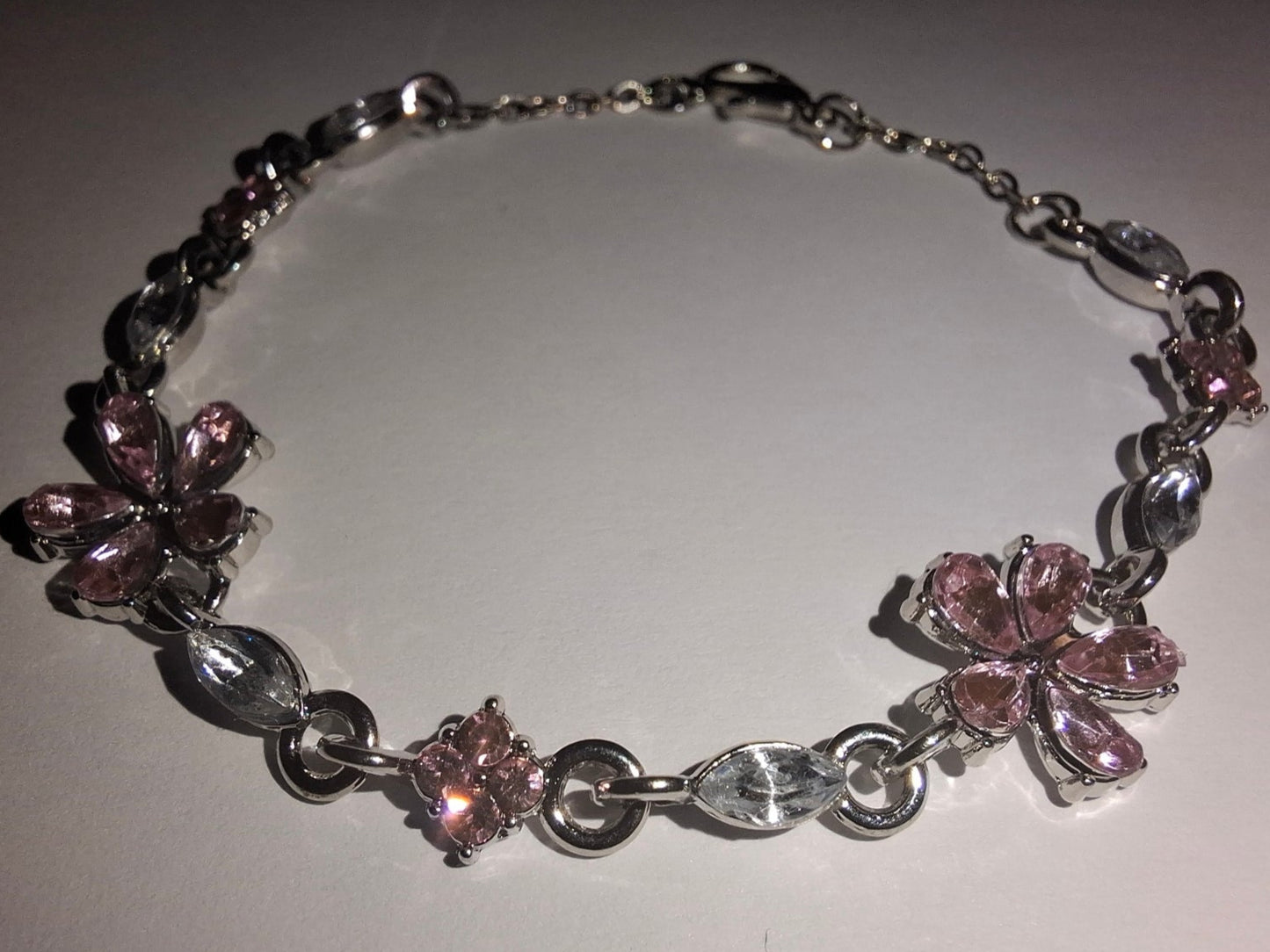 🌸 Silber Armband Damen mit rosa Blüten – Verspielter Blumenschmuck mit Zirkonia | Geschenk für Freundin