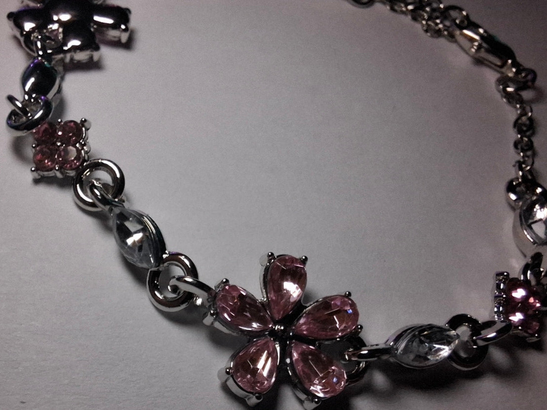 🌸 Silber Armband Damen mit rosa Blüten – Verspielter Blumenschmuck mit Zirkonia | Geschenk für Freundin